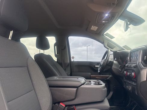 Used 2020 Chevrolet Silverado 1500 LT w/ Convenience Package image 34