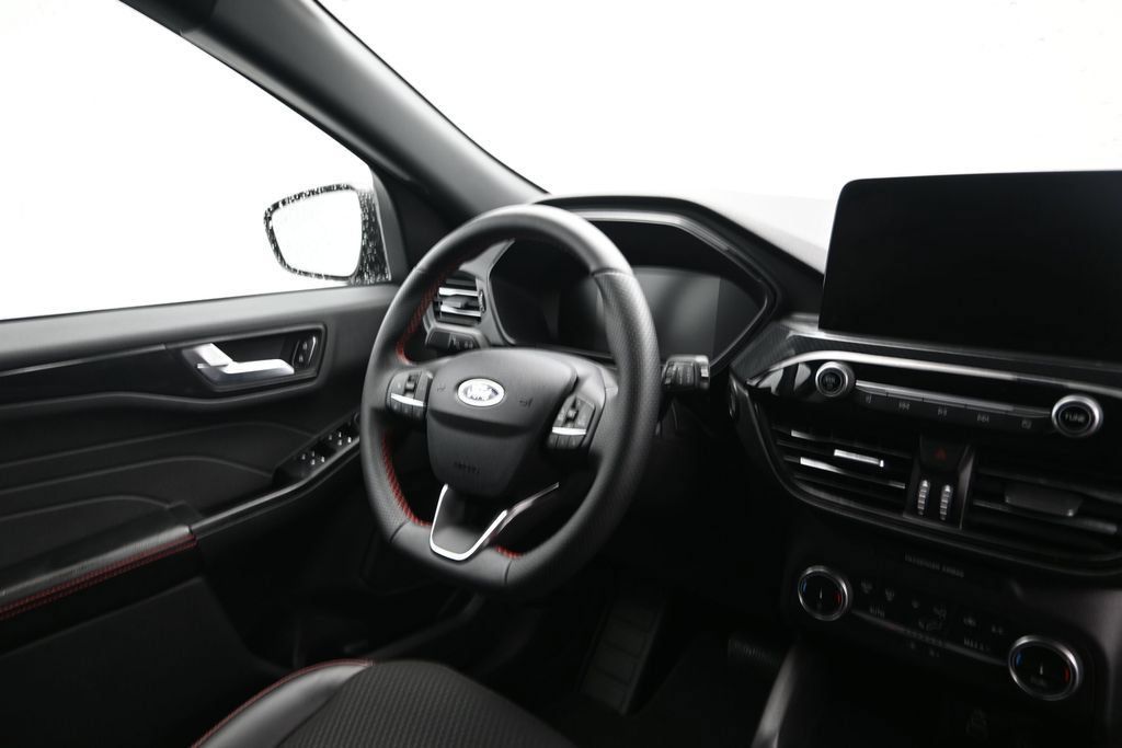 Used 2025 Ford Escape ST-Line AWD/4WD image 17