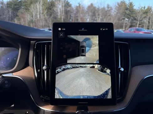 New 2026 Volvo XC60 B5 Plus w/ Climate Package image 22