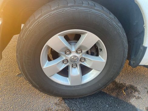 Used 2014 RAM 1500 Tradesman w/ Power & Remote Entry Group image 9