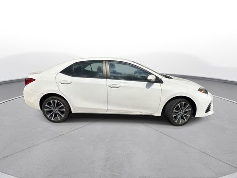 Used 2017 Toyota Corolla SE image 5