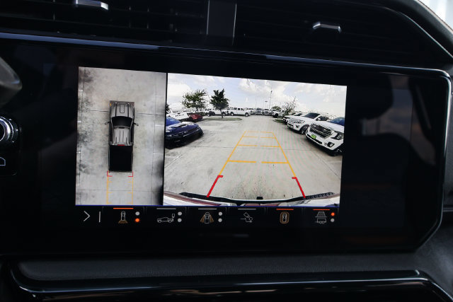 Used 2025 GMC Sierra 2500 AT4 w/ AT4 Premium Plus Package AWD/4WD image 20