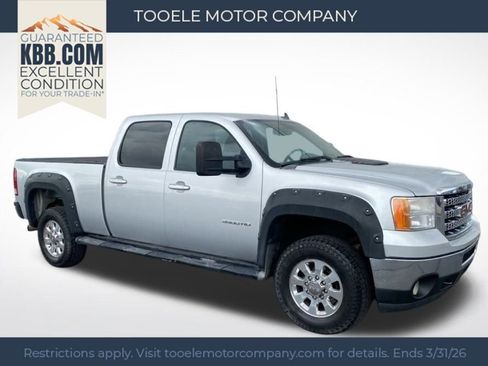Used 2013 GMC Sierra 3500 SLT image 1