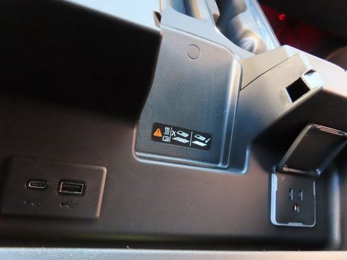 New 2025 Chevrolet Silverado 1500 RST AWD/4WD image 11