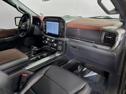 Used 2023 Ford F150 Lariat w/ Equipment Group 502A High image 31