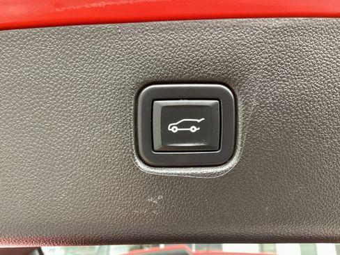 Used 2021 Chevrolet Blazer LT image 17