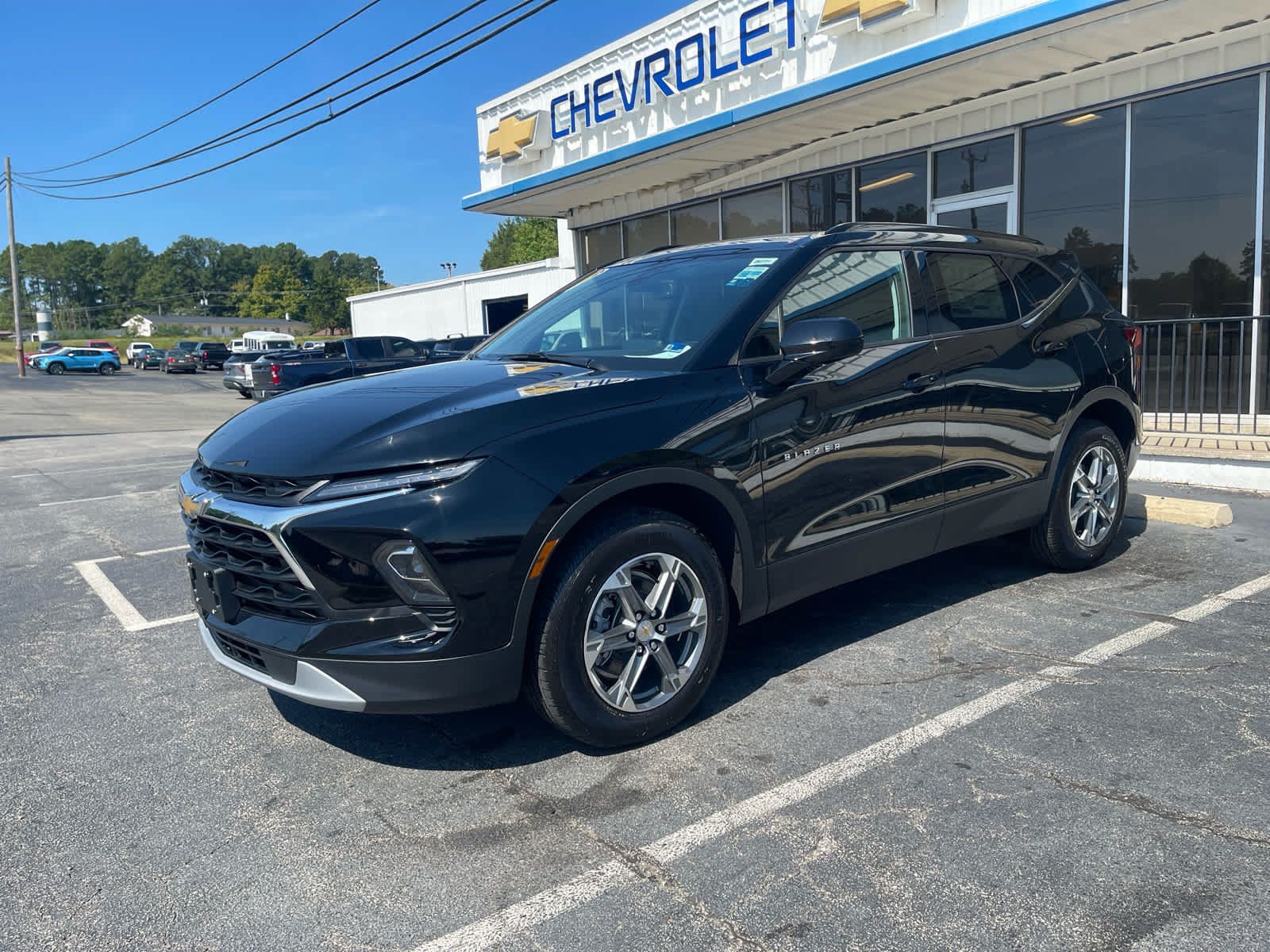 New 2026 Chevrolet Blazer LT w/ Convenience Package FWD image 3
