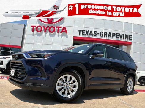 Used 2025 Toyota Grand Highlander FWD image 1