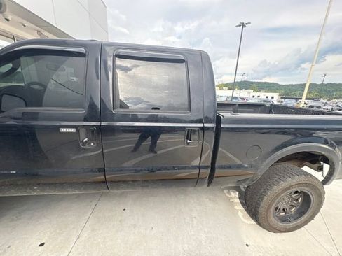 Used 2005 Ford F250 Lariat AWD/4WD image 13