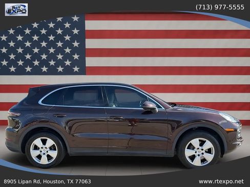 Used 2019 Porsche Cayenne AWD/4WD image 9