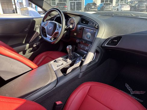 Used 2016 Chevrolet Corvette Stingray Coupe image 32