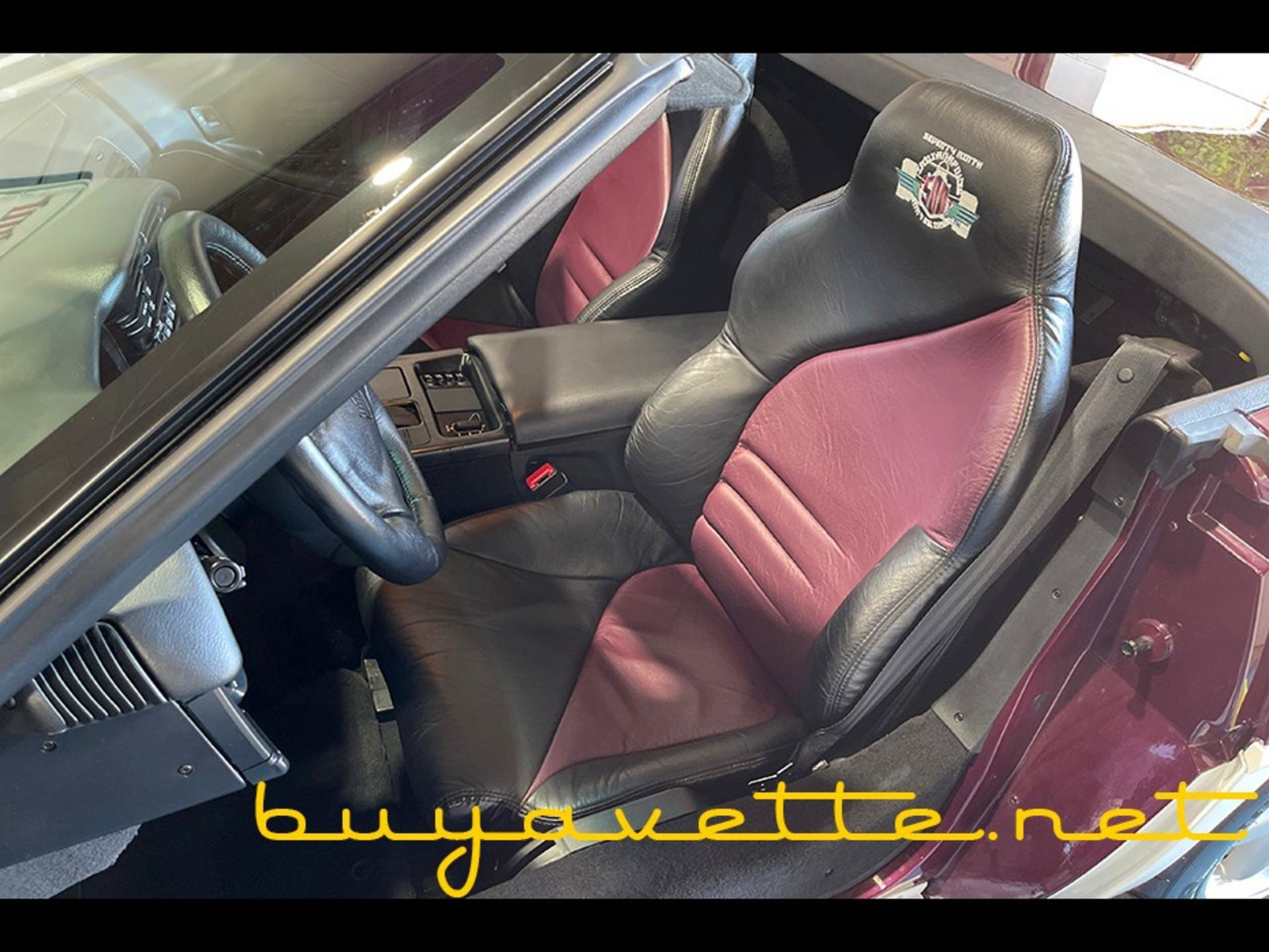 Used 1995 Chevrolet Corvette Convertible RWD image 21