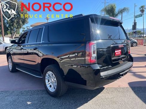 Used 2019 GMC Yukon XL SLT image 6