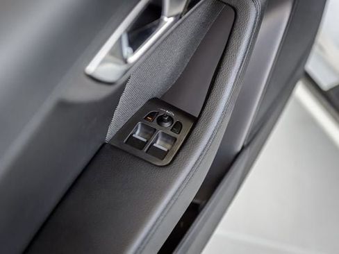 Used 2014 Jaguar F-TYPE Convertible image 52