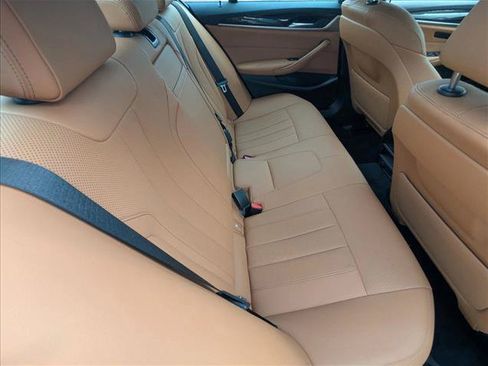 Certified 2023 BMW 540i w/ M Sport Package RWD image 21