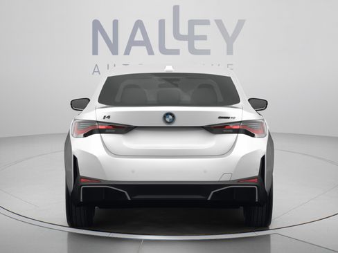 Used 2023 BMW i4 eDrive40 w/ M Sport Package RWD image 3