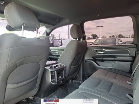 Used 2021 RAM 1500 Big Horn AWD/4WD image 12