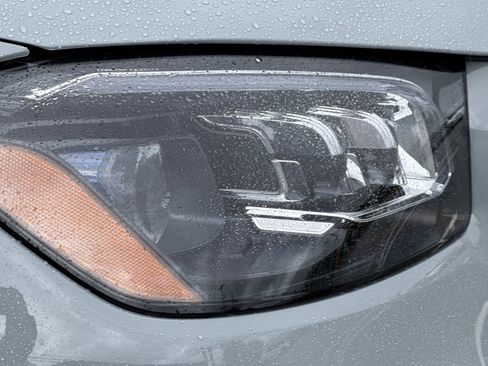 New 2026 Mercedes-Benz GLS 580 4MATIC image 11