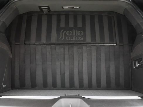 Used 2023 Cadillac Escalade Premium Luxury image 74