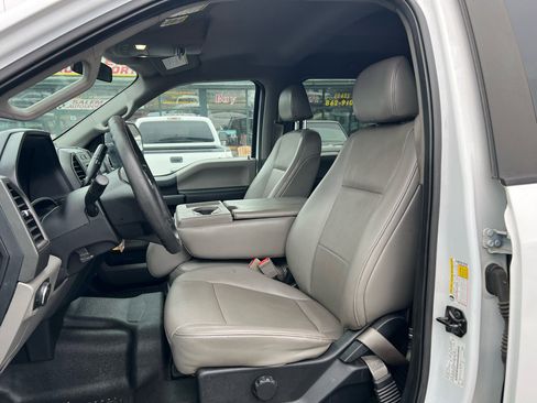 Used 2018 Ford F250 XL w/ Power Equipment Group image 6