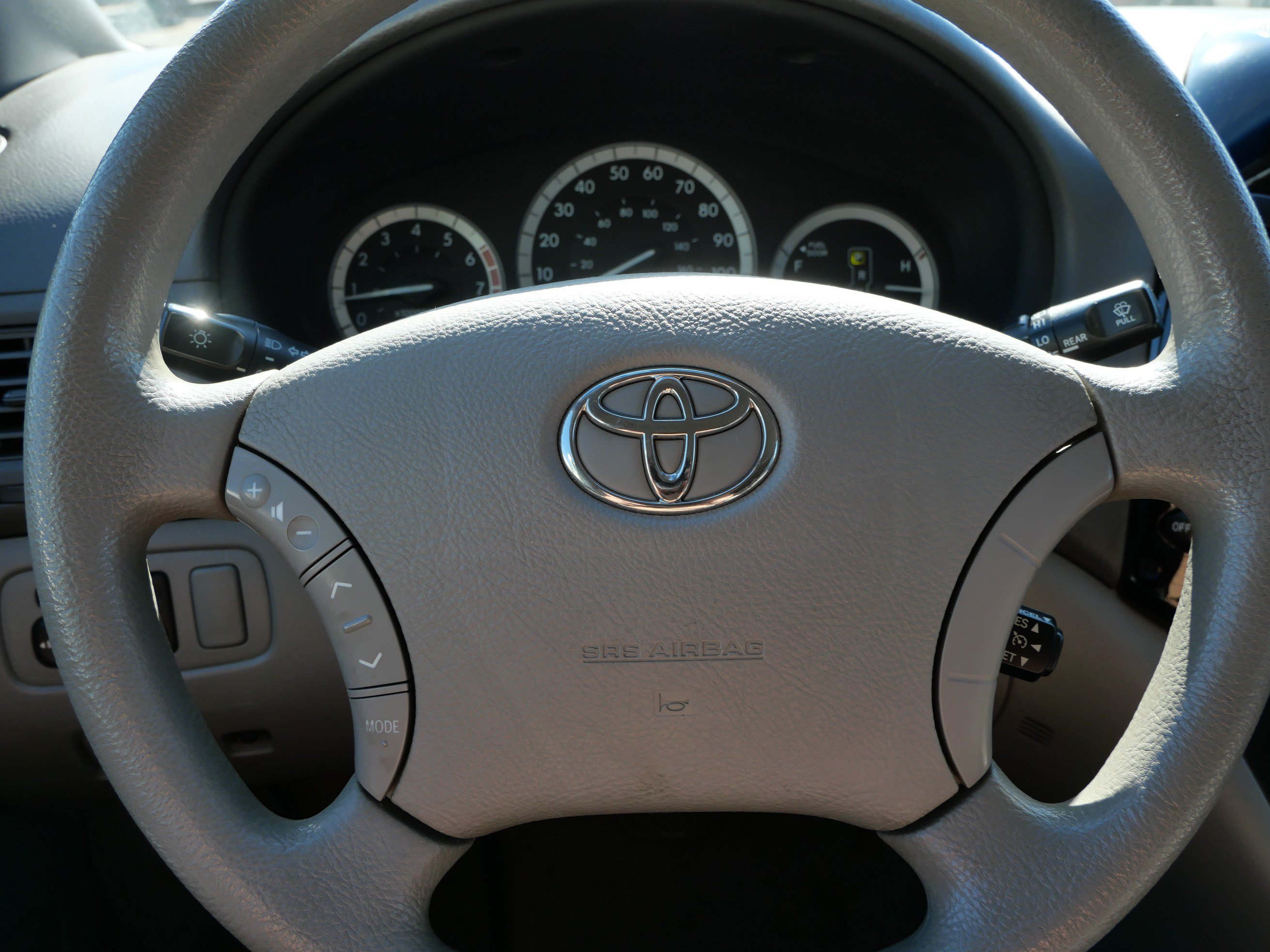 Used 2005 Toyota Sienna CE FWD image 25