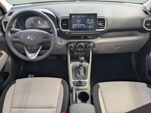 New 2026 Hyundai Venue SEL image 17