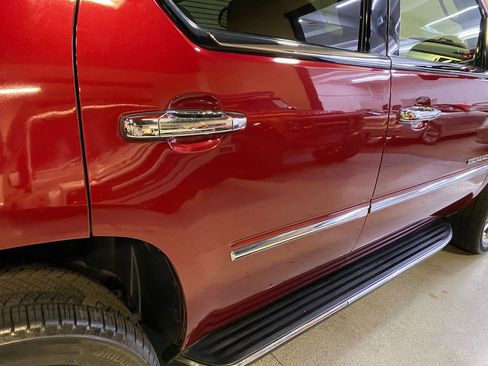 Used 2009 Cadillac Escalade AWD image 20