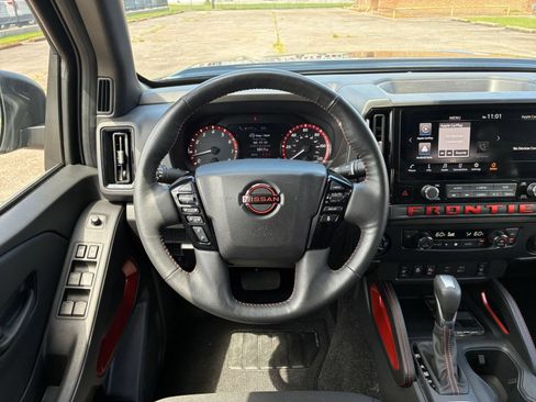 Used 2026 Nissan Frontier PRO-4X AWD/4WD image 29
