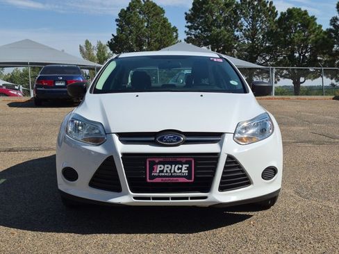 Used 2014 Ford Focus S FWD image 2