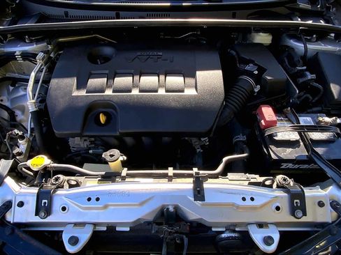 Used 2016 Toyota Corolla S image 28