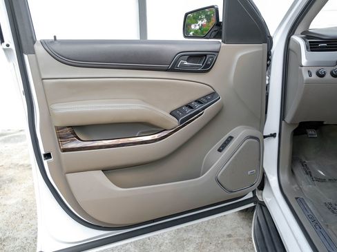 Used 2018 GMC Yukon SLT w/ Open Road Package image 39