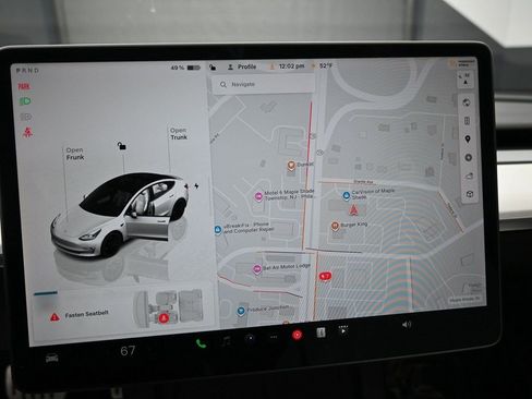 Used 2022 Tesla Model 3 Performance image 12