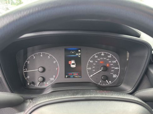 Certified 2025 Toyota Corolla LE FWD image 22