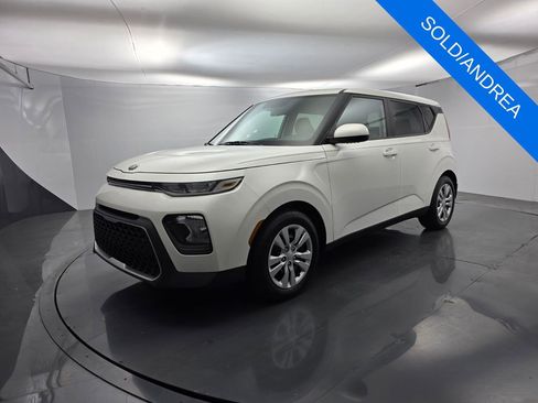 Used 2021 Kia Soul LX FWD image 8