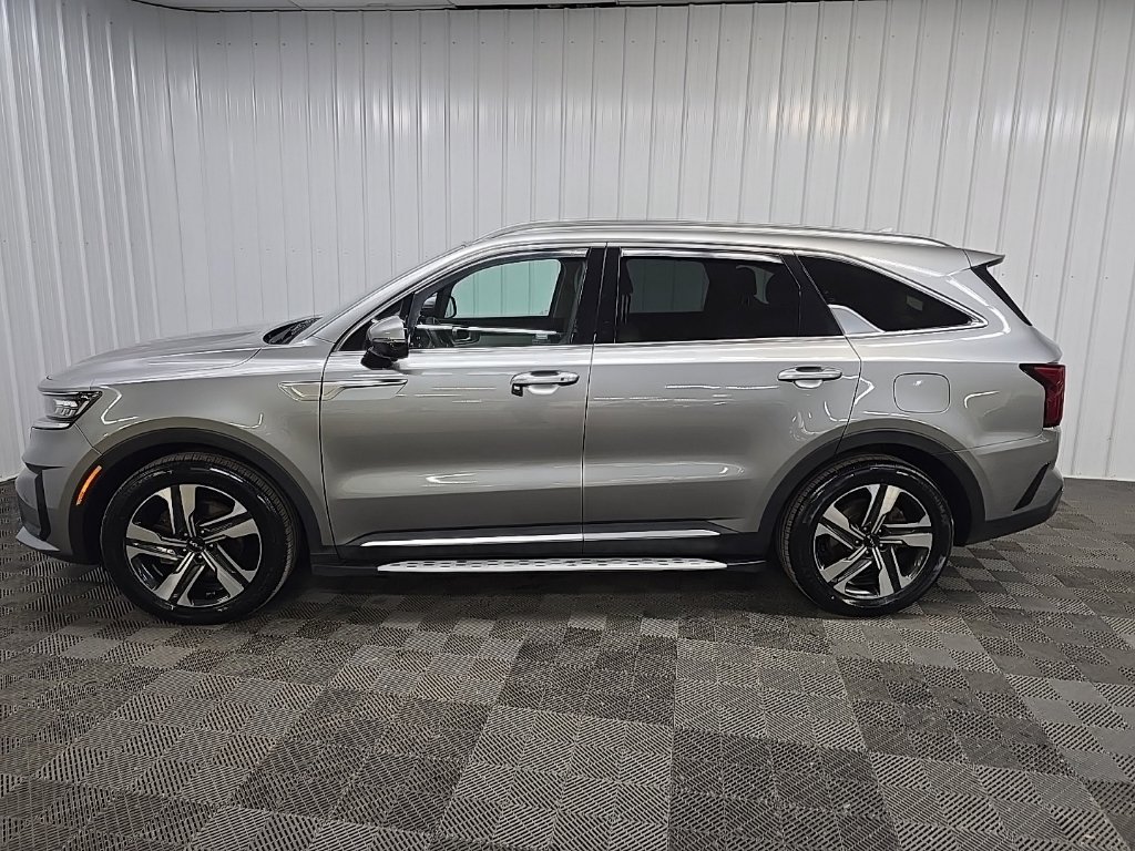 Used 2023 Kia Sorento SX Prestige w/ Panoramic Sunroof Package AWD/4WD image 5