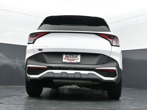 Used 2023 Kia Sportage EX FWD image 39