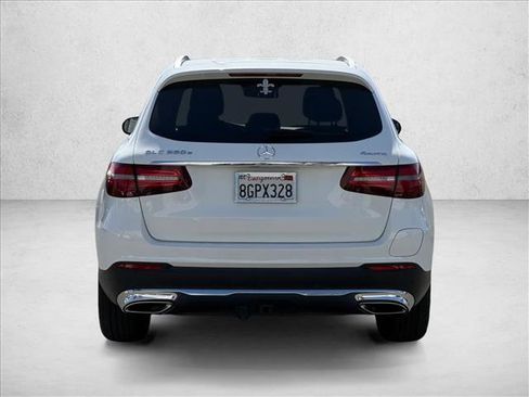 Used 2019 Mercedes-Benz GLC 350e 4MATIC image 6