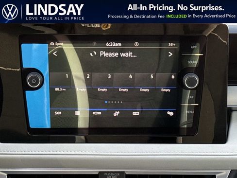 New 2026 Volkswagen Taos SE AWD/4WD image 13