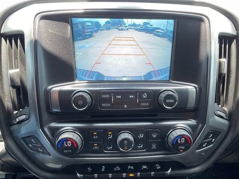Used 2017 Chevrolet Silverado 1500 LTZ Z71 w/ LTZ Plus Package AWD/4WD image 23