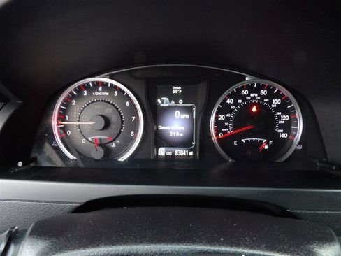 Used 2017 Toyota Camry SE image 23