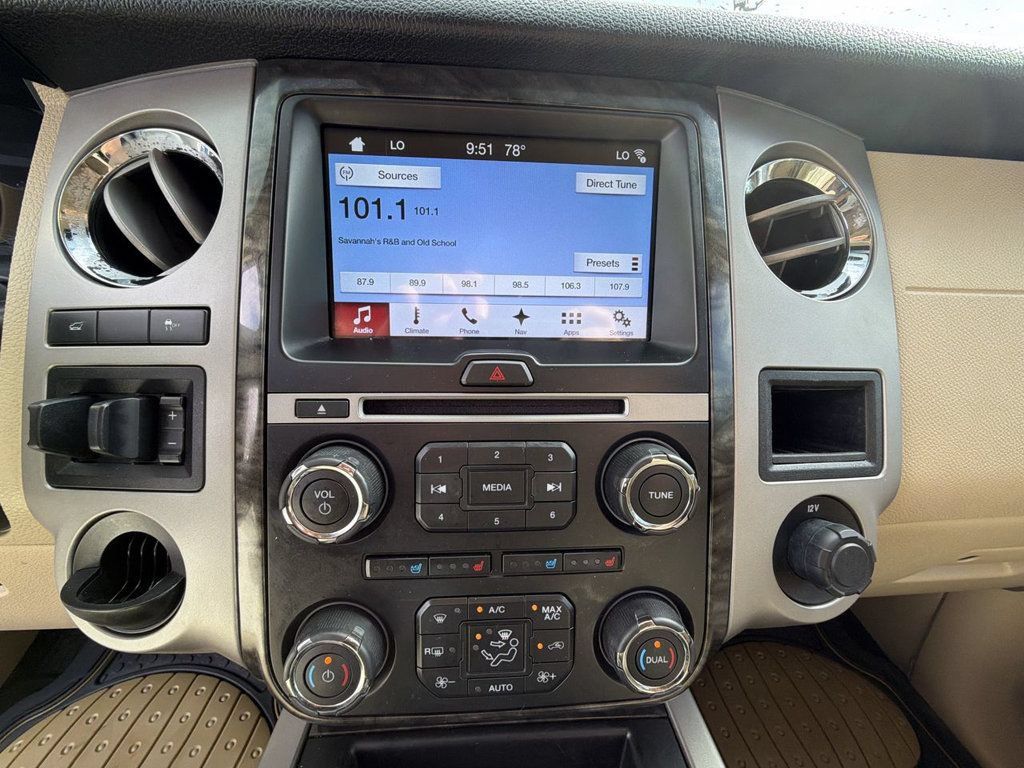 Used 2017 Ford Expedition Limited w/ Equipment Group 301A RWD image 16