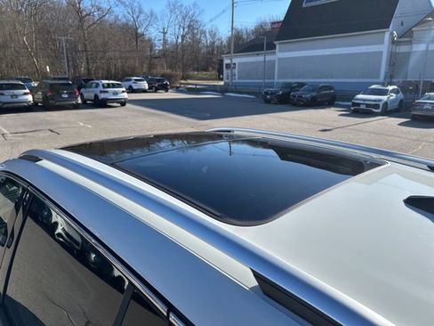 New 2026 Volkswagen Tiguan SE AWD/4WD image 10