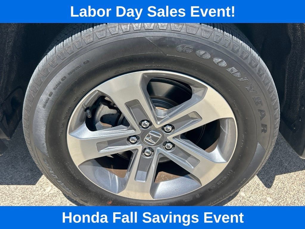 Used 2025 Honda Pilot EX-L image 5