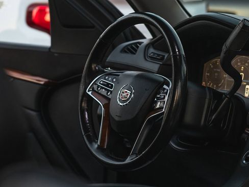 Used 2015 Cadillac Escalade ESV Premium image 23