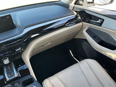 Certified 2023 Acura MDX FWD w/ Technology Package image 20
