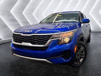 Used 2023 Kia Seltos LX