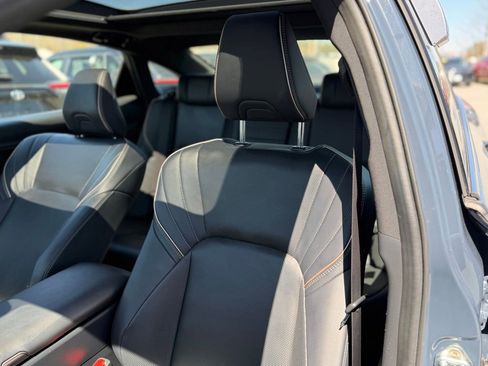 Used 2025 Toyota Crown Nightshade image 9