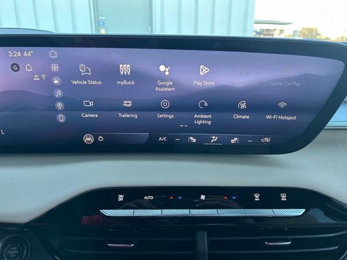 New 2026 Buick Enclave Preferred w/ Power Package image 18