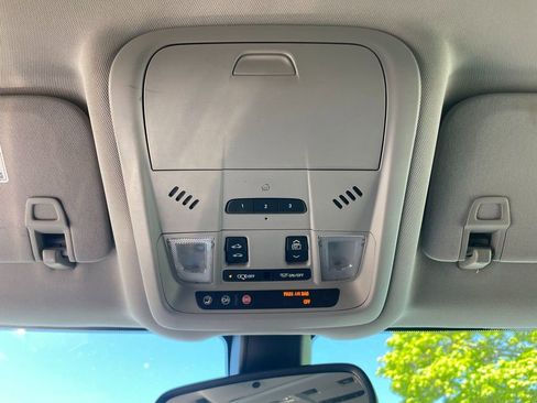 Used 2018 GMC Terrain SLT w/ Preferred Package AWD/4WD image 23