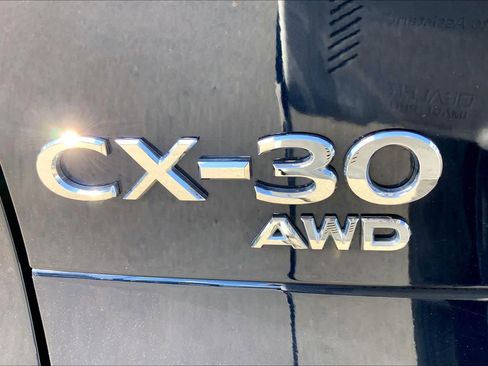 Certified 2025 MAZDA CX-30 AWD 2.5 S w/ Premium Package image 10
